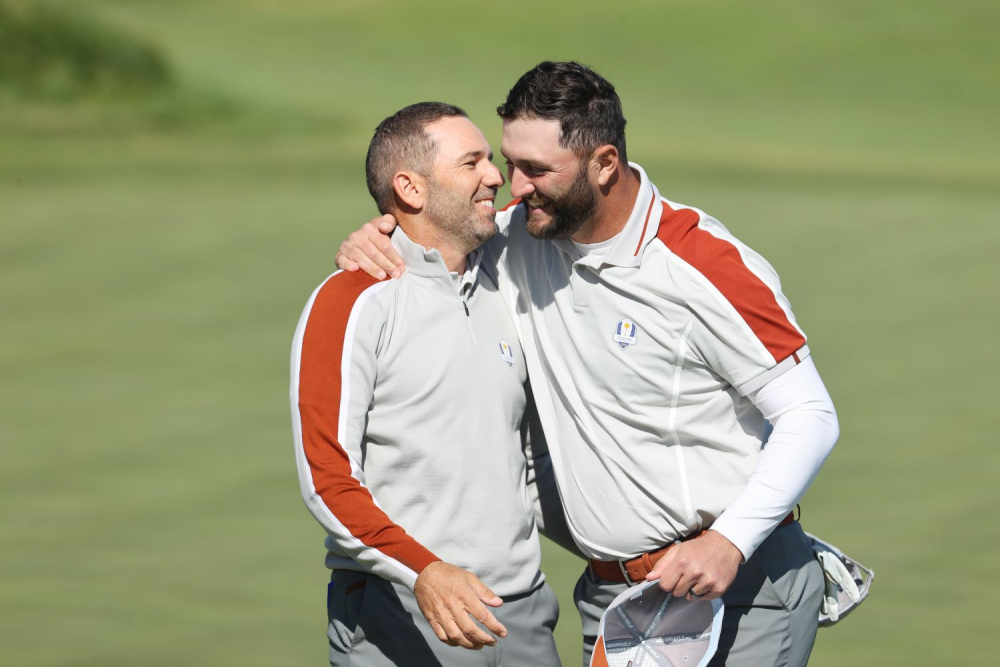 Sergioa Garcia a Jon Rahm (Foto: Getty Images)