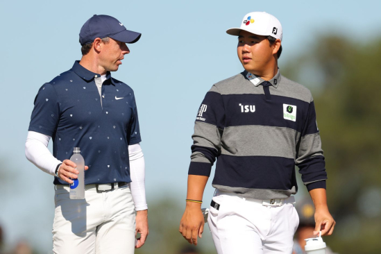 Rory McIlroy a Tom Kim (Foto: Getty Images)