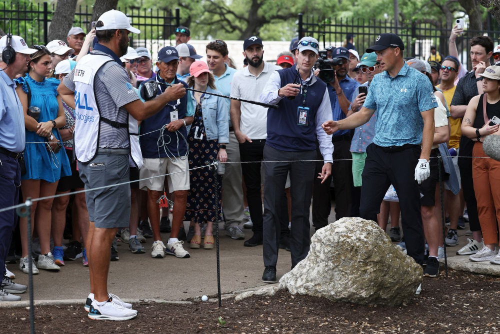 Jordan Spieth na 7. jamce Austin Country Clubu (foto: GettyImages).