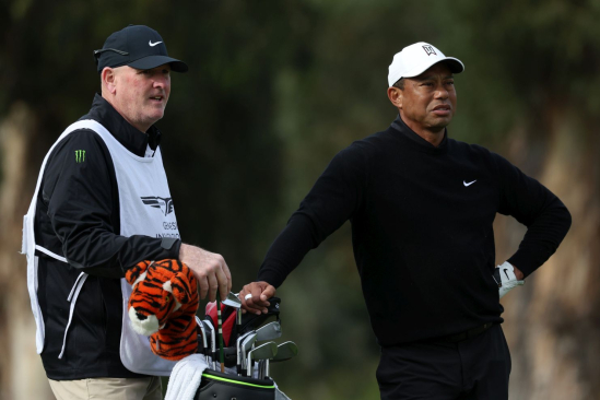 Tiger Woods a Joe LaCava (Foto: GettyImages).