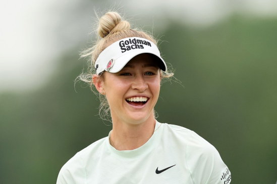 Nelly Korda málem vydělala jednou ranou milion dolarů. První major sezóny začala skvěle