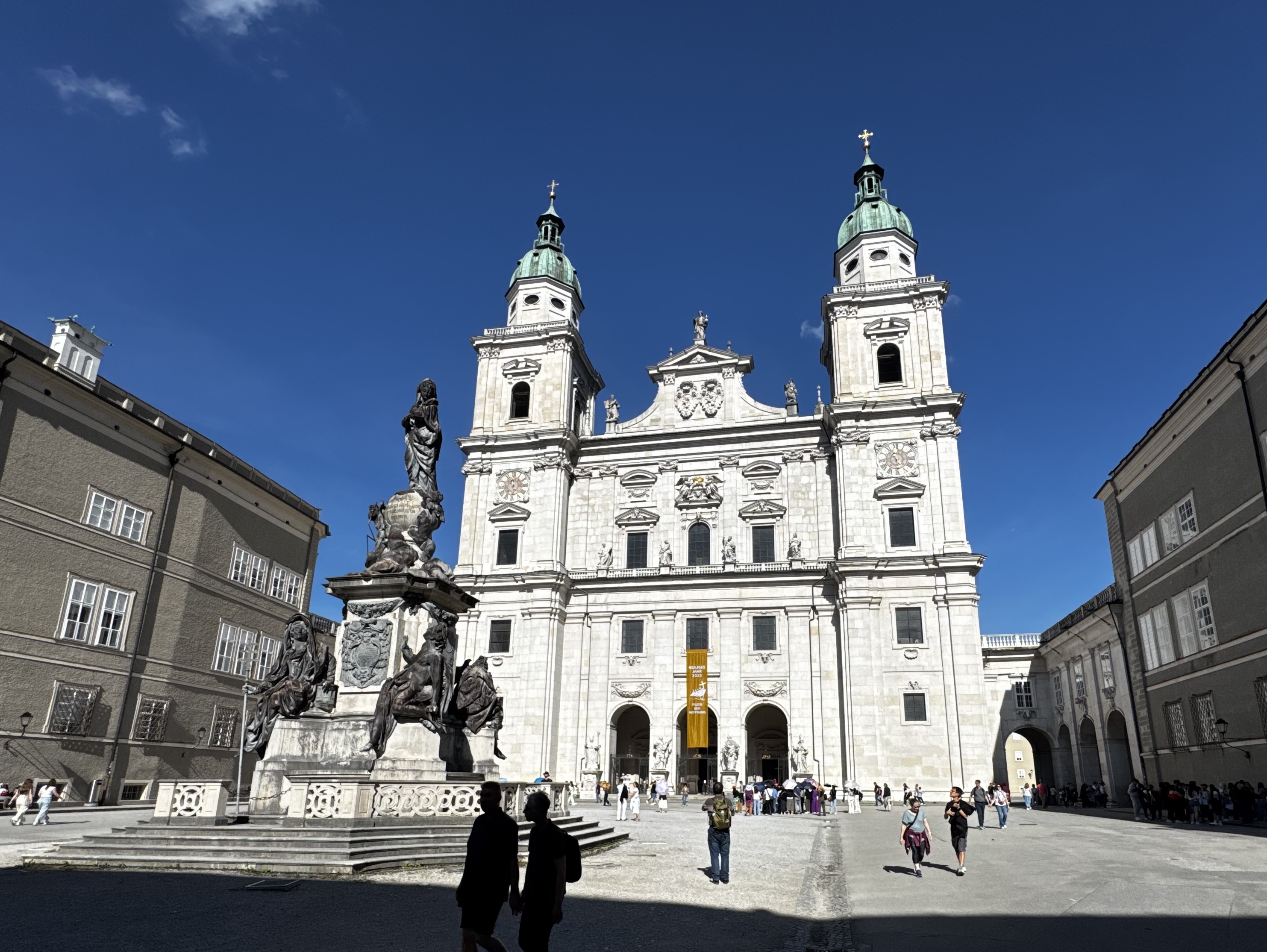 Salzburger Dom (foto: Niki Tichotová)