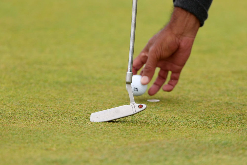 Ikonický blade putter Tigera Woodse (Foto: Getty Images)