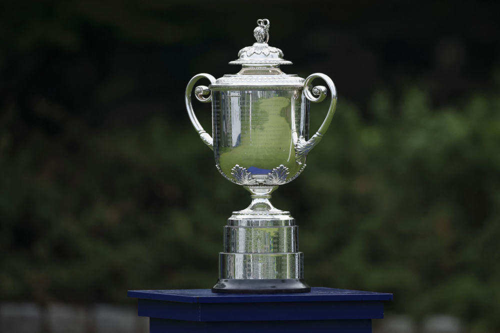 Wanamakerova trofej pro vítěze PGA Championship (Foto: Getty Images)