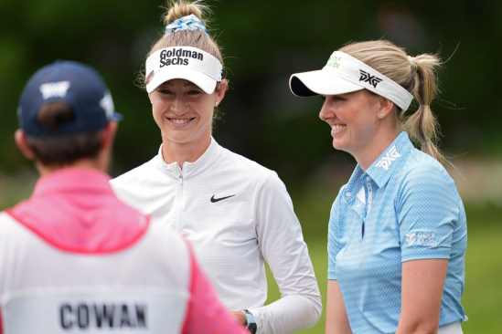 Nelly Korda a Olivia Cowan (foto: GettyImages).