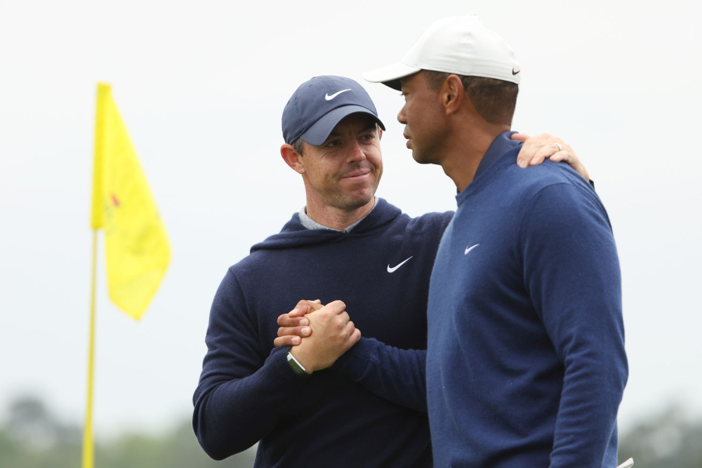 Rory McIlroy a Tiger Woods (foto: GettyImages).