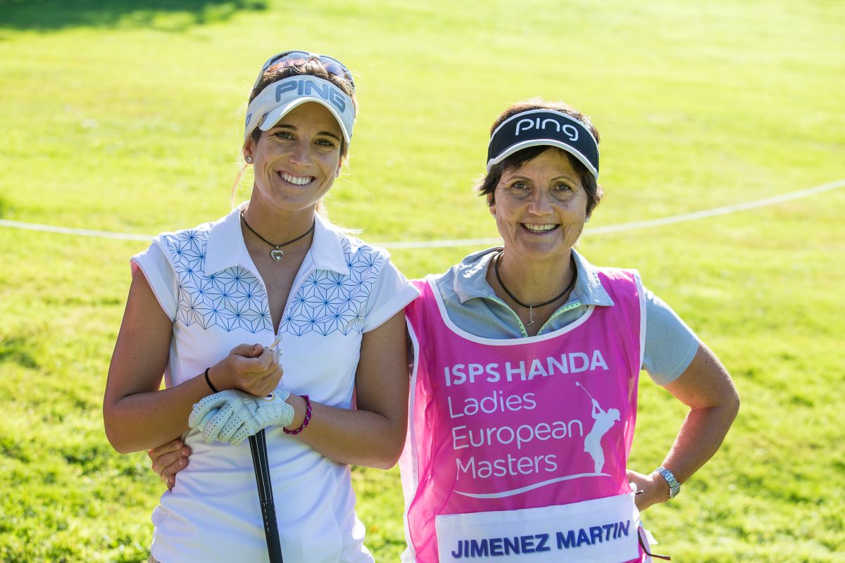 Noemí Jiménez se svou matkou v roli caddie