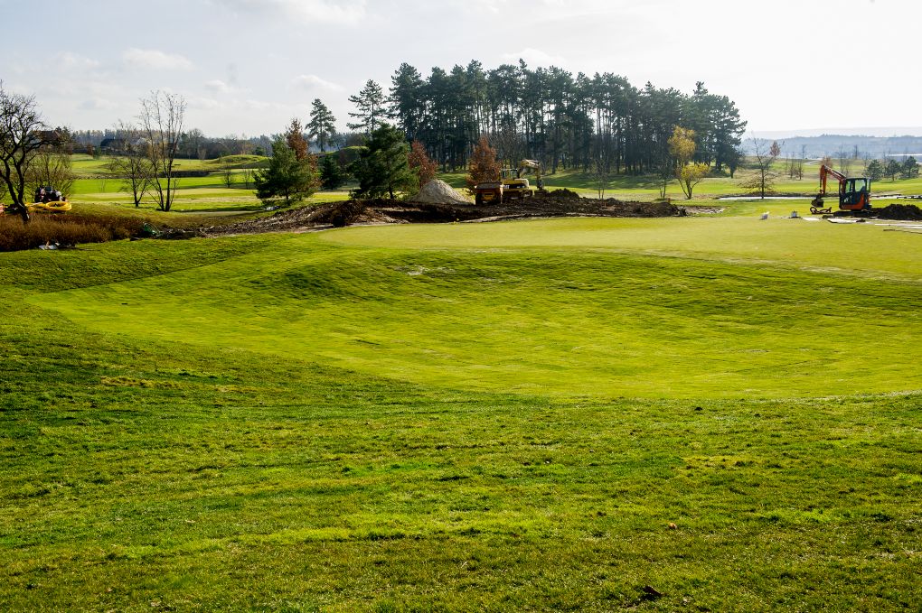 Albatross změny na 18. greenu