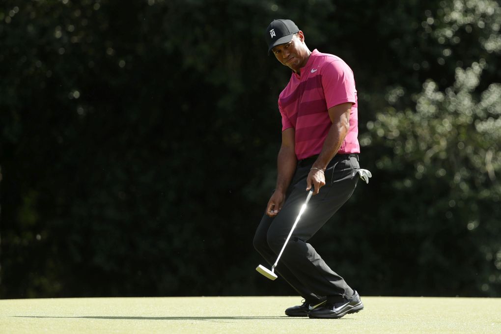 Tiger Woods během 1. kola Wells Fargo Championship 2018.