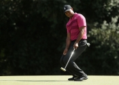 Tiger Woods během 1. kola Wells Fargo Championship 2018.