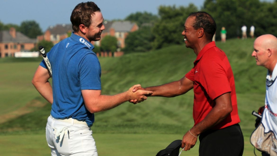 Tiger Woods a Bronson Burgoon