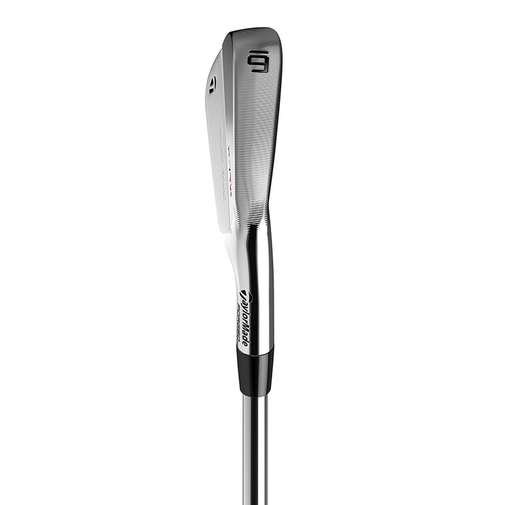 Železa Tigera Woodse od TaylorMade