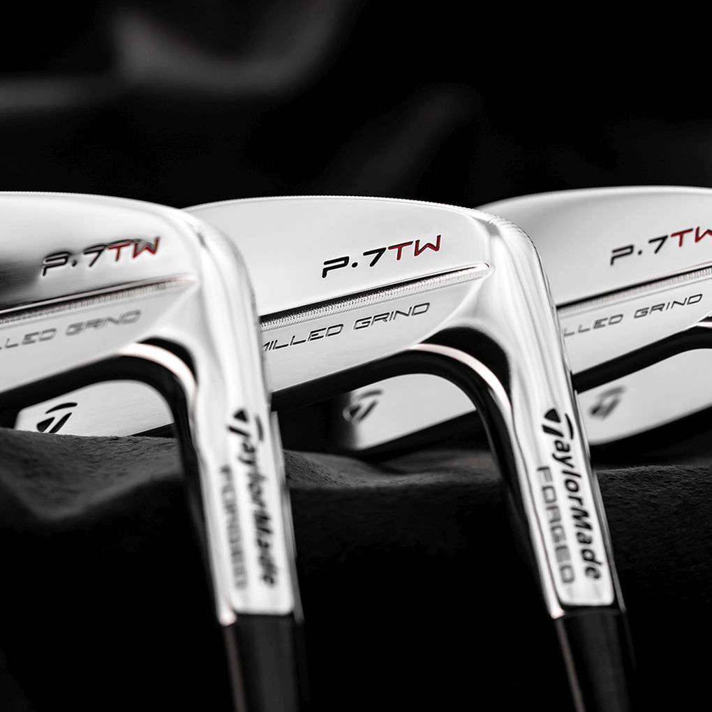 Železa Tigera Woodse od TaylorMade