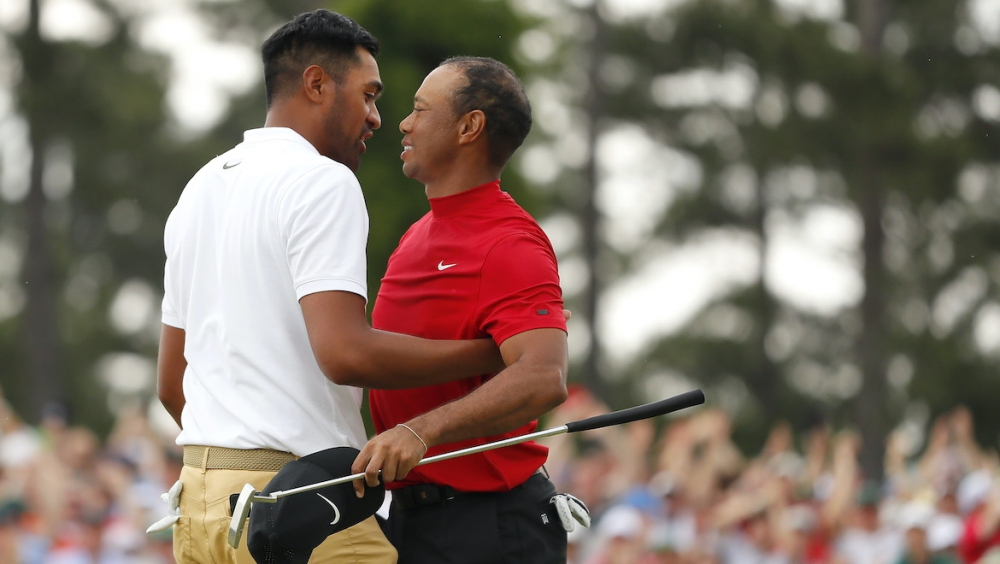 Tony Finau a Tiger Woods