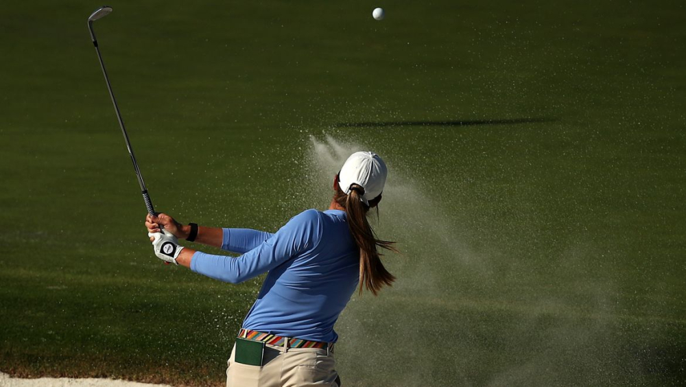 ženský golf