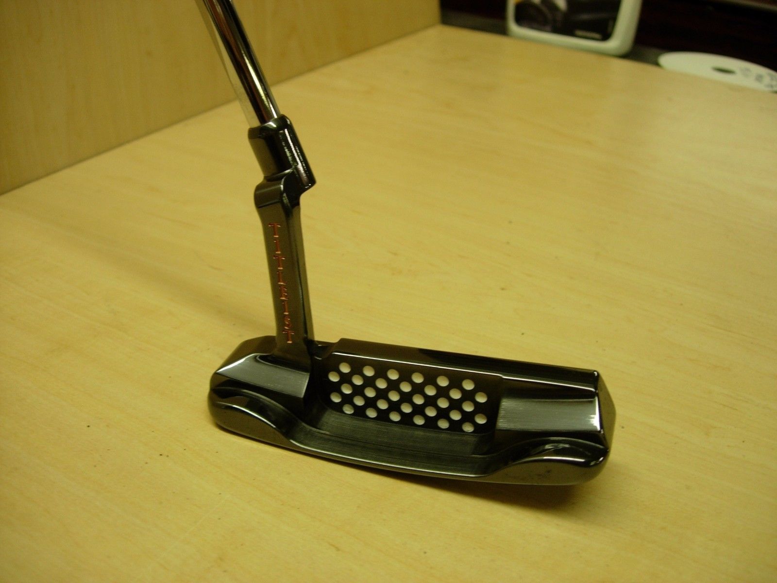 Replika putteru Tigera Woodse z Masters 1997